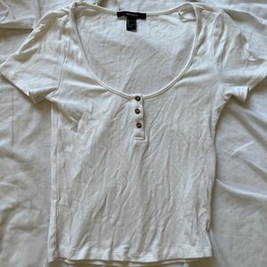 Ribbed Buttoned Short Sleeve